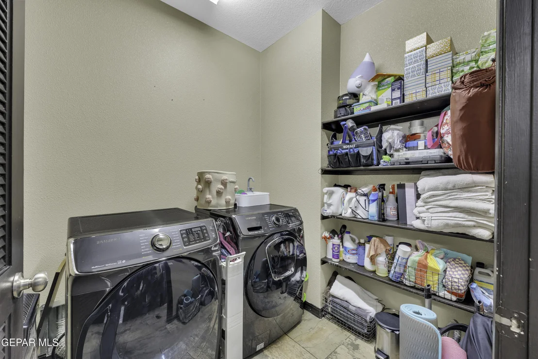 Photo of 5649 VALLEY MAPLE Drive