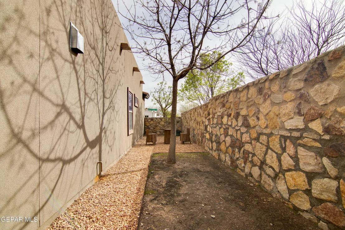 Photo of 7349 Skyrocket Drive