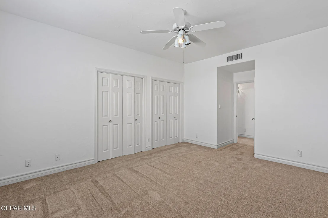 Photo of 5566 Buckley Drive