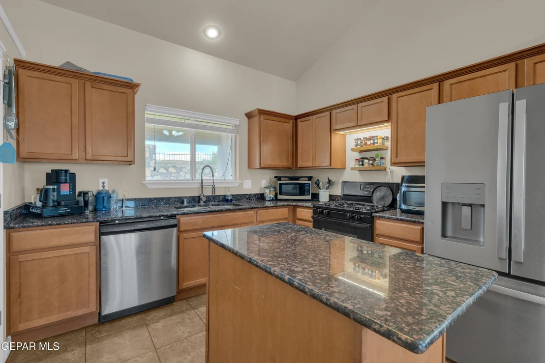 Photo of 6924 CACTUS THRUSH Drive