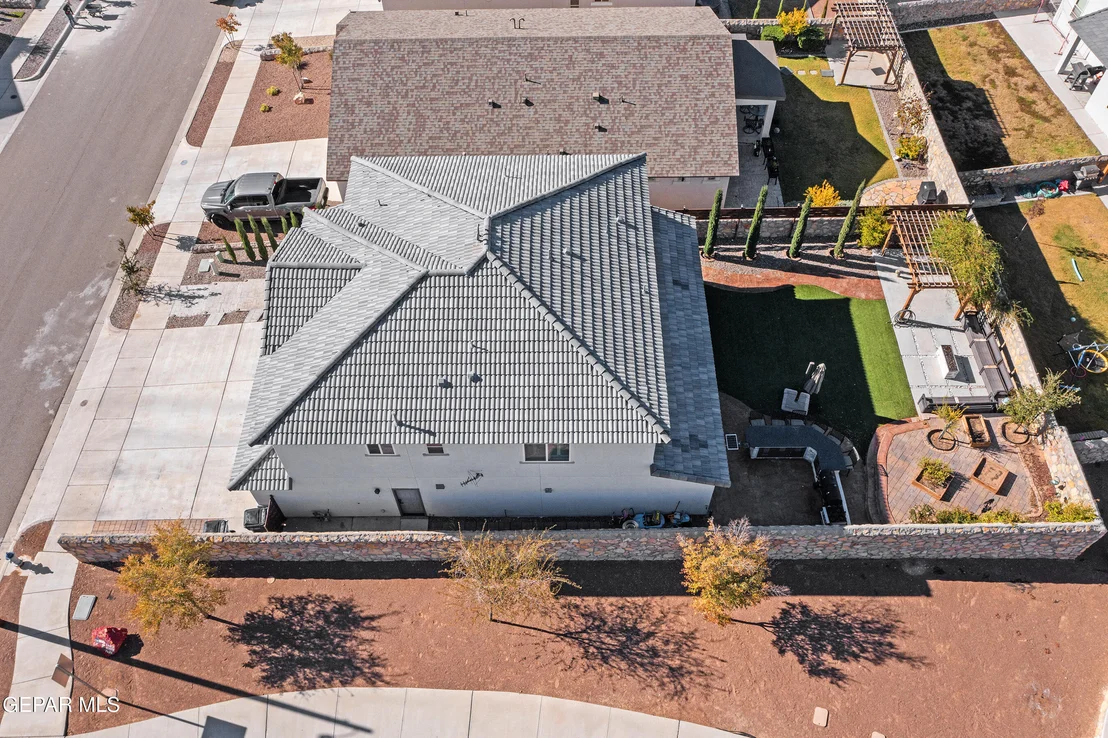 Photo of 7317 GLACIER Drive