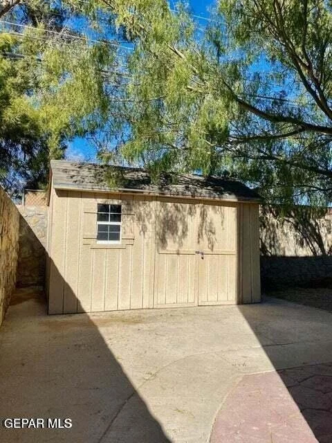 Photo of 7409 EDGEMERE Boulevard
