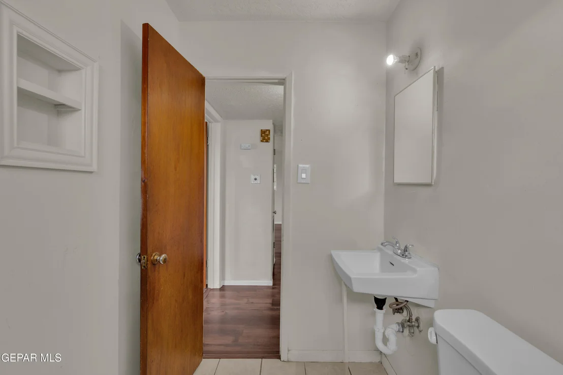 Photo of 5213 SUN VALLEY Drive