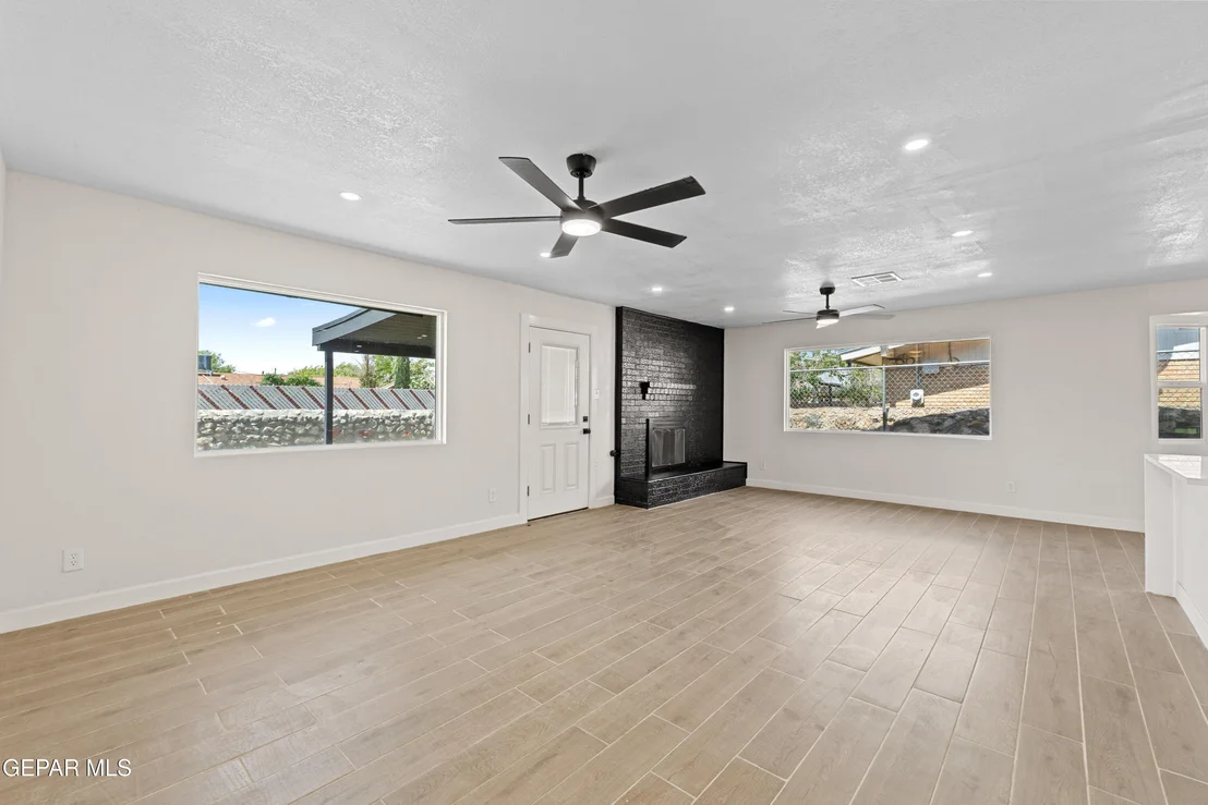 Photo of 2021 Solano Drive