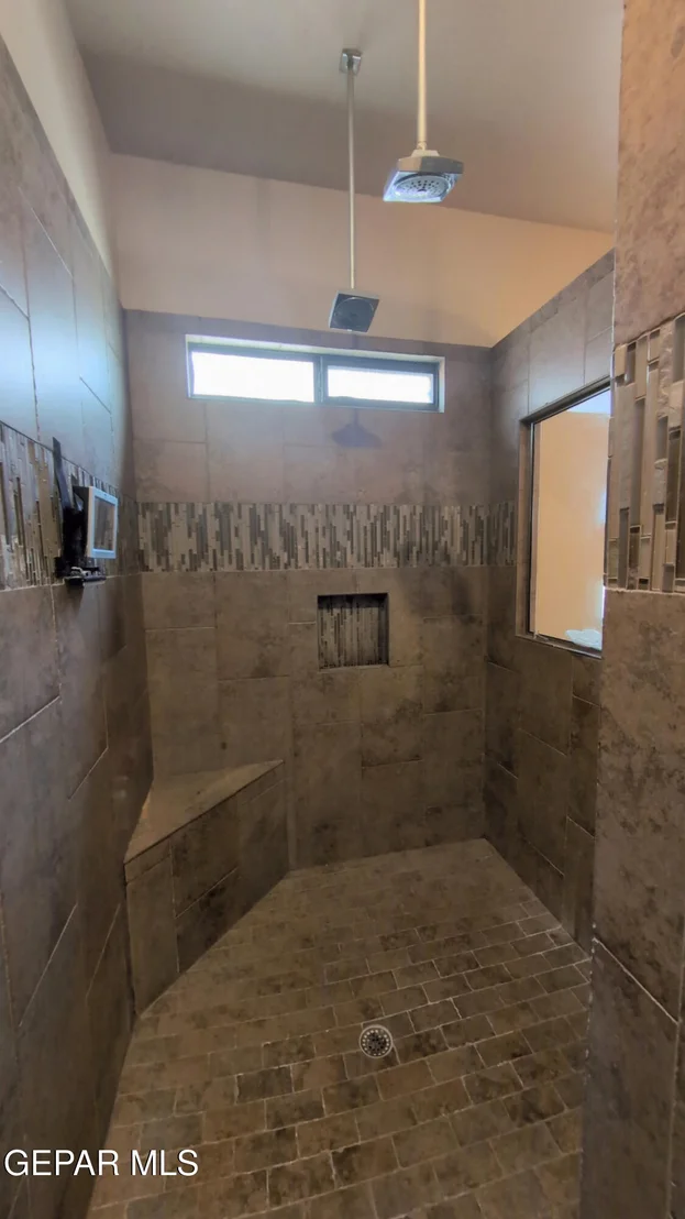 Photo of 14200 RAINBOW POINT Drive