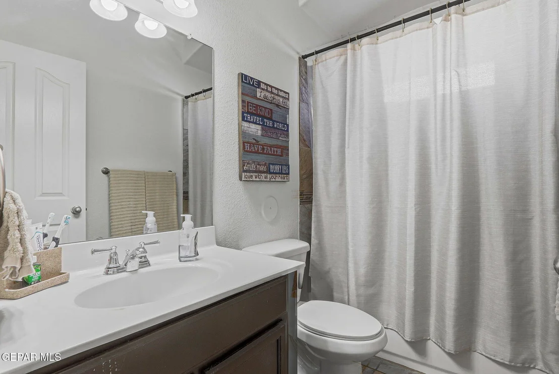 Photo of 12326 Thren Avenue