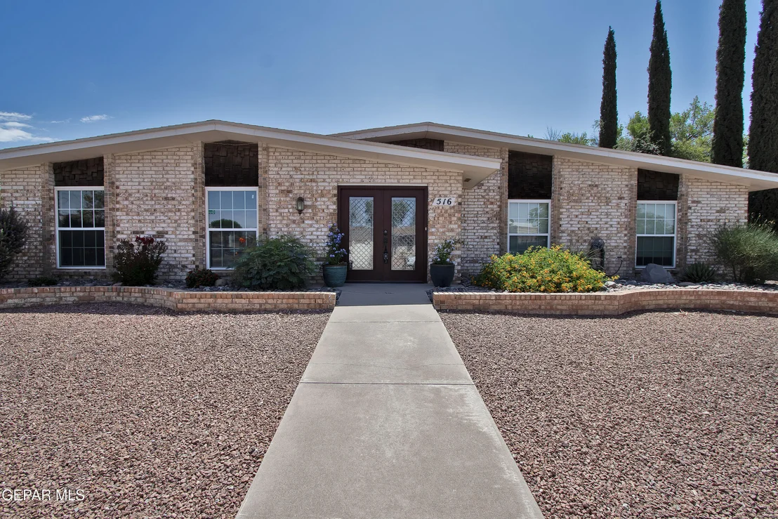 Photo of 516 QUERETARO Drive