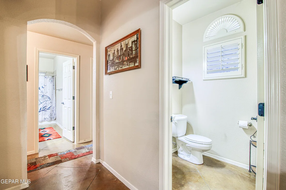 Photo of 5800 ANGEL Street