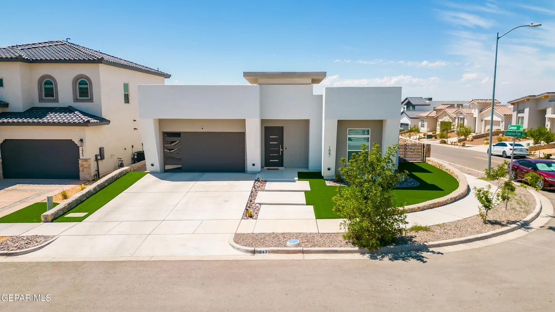 Photo of 1847 CIMARRON PARK Place