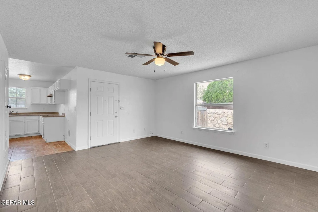 Photo of 1082 Mill Valley Road