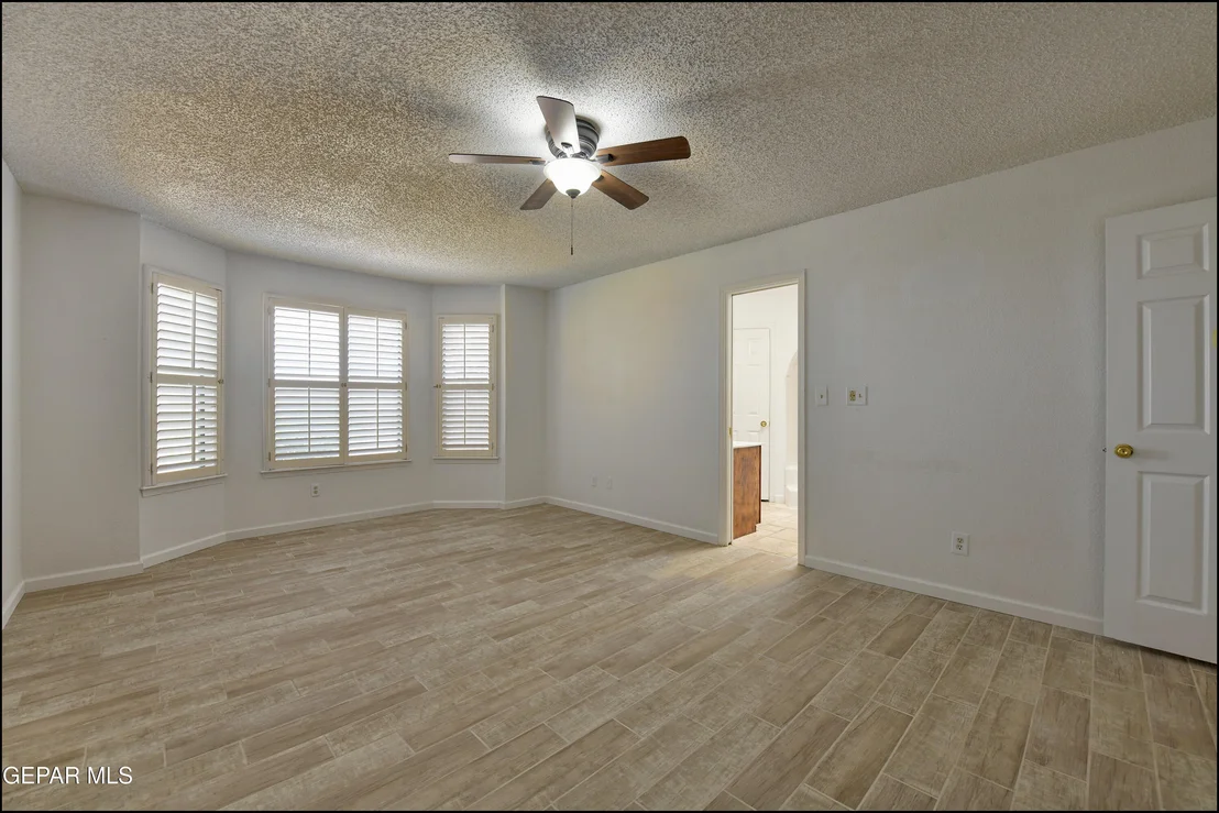 Photo of 829 DULCE TIERRA Drive