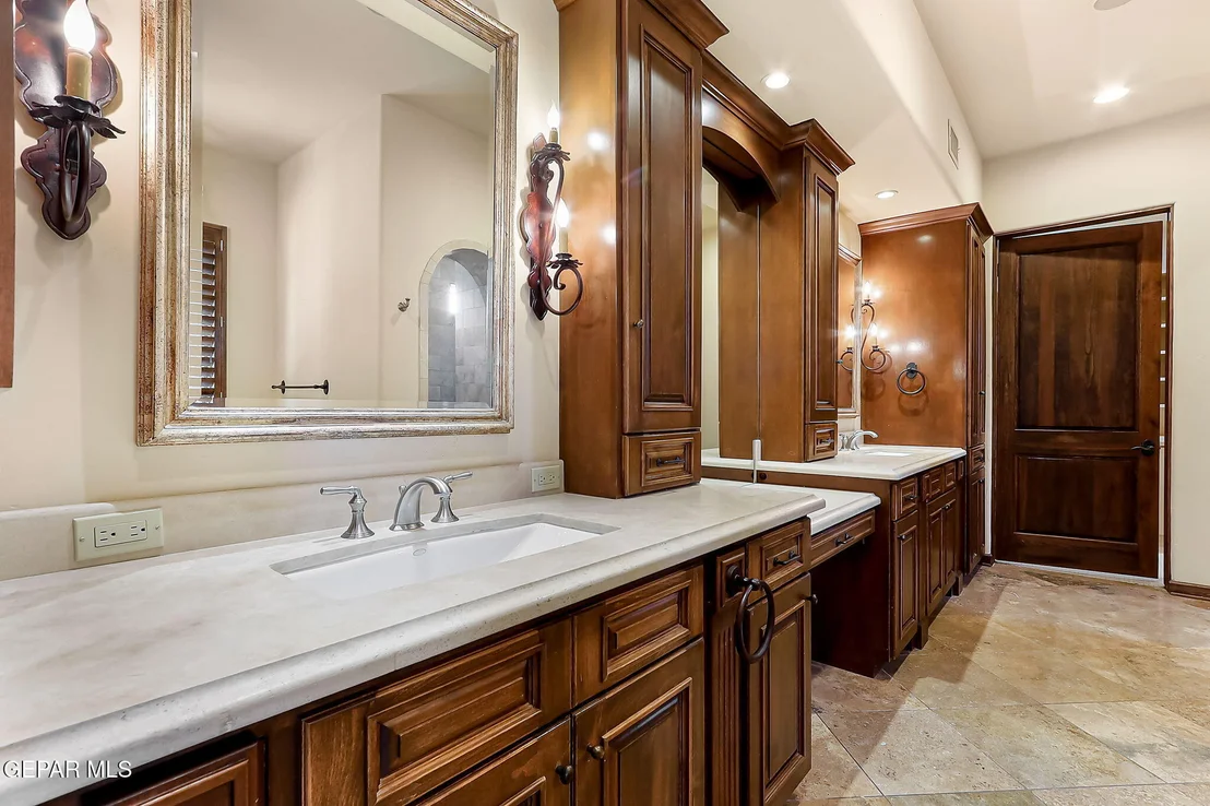 Photo of 4848 Villa Encanto