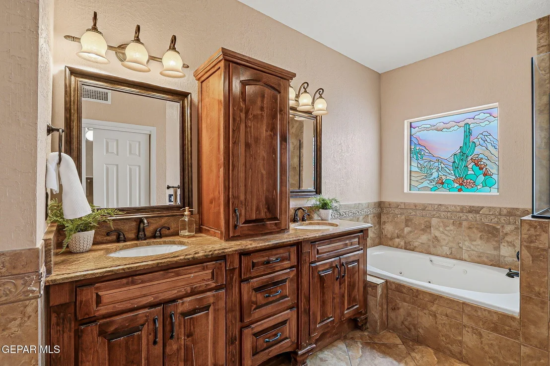 Photo of 1385 RAINBOW RIDGE Drive