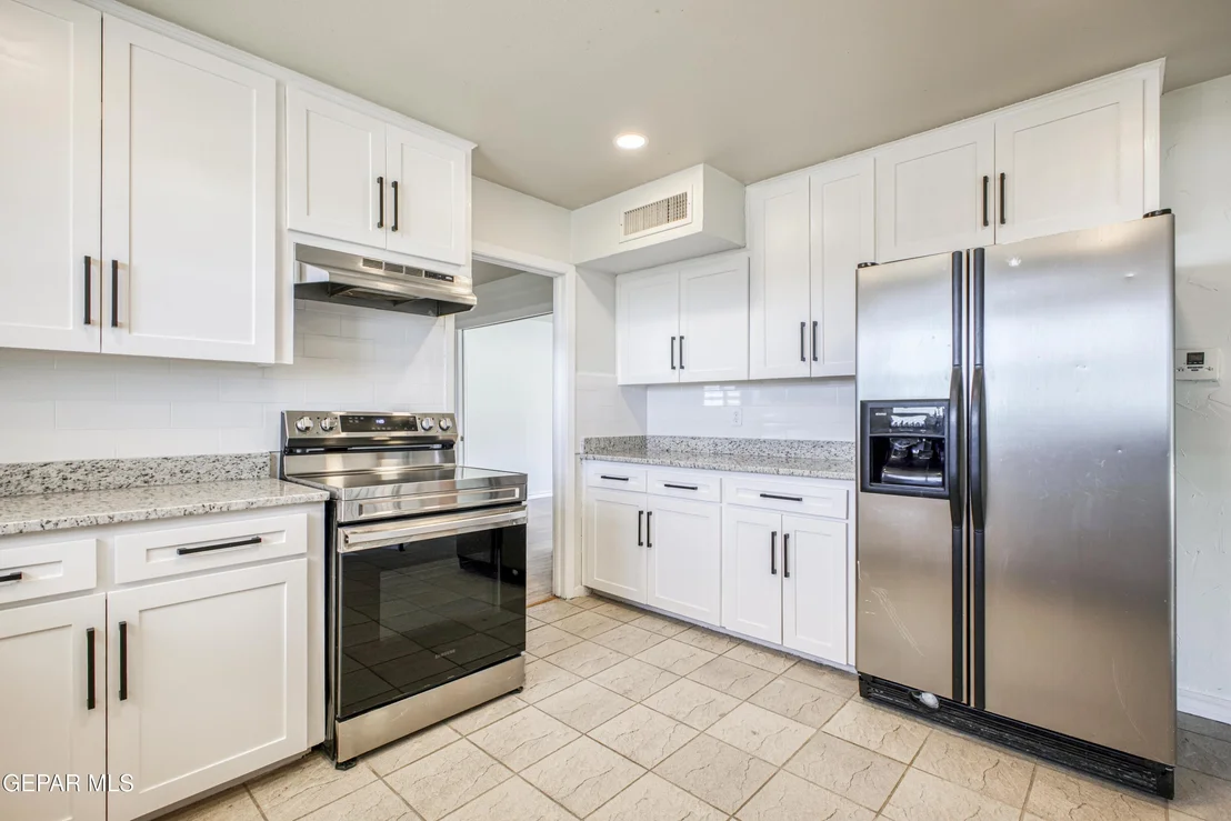 Photo of 6253 WESTWIND Drive