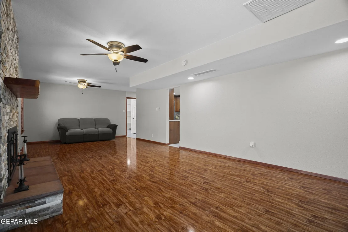 Photo of 4279 BOY SCOUT Lane