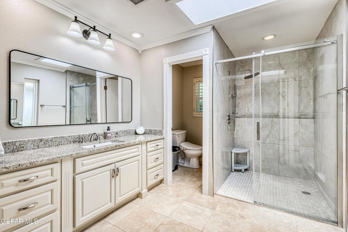 Photo of 10528 Ashridge Drive