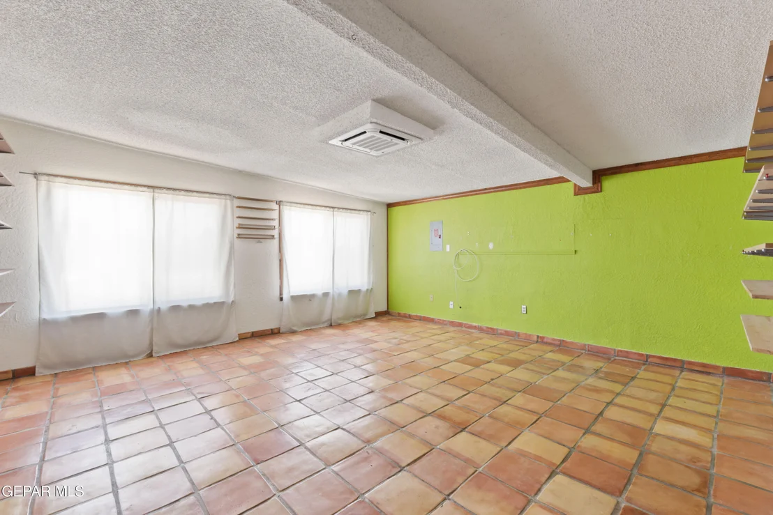 Photo of 903 AGUA CALIENTE Drive