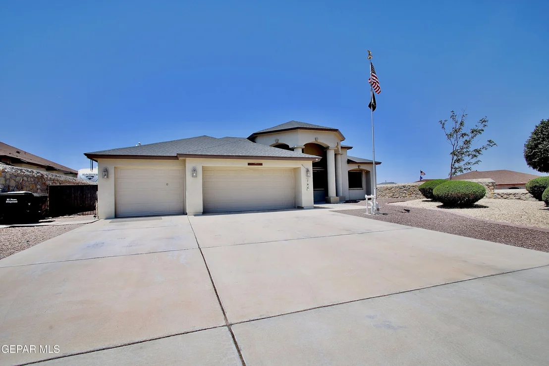 Photo of 746 GOLD BEACH Drive