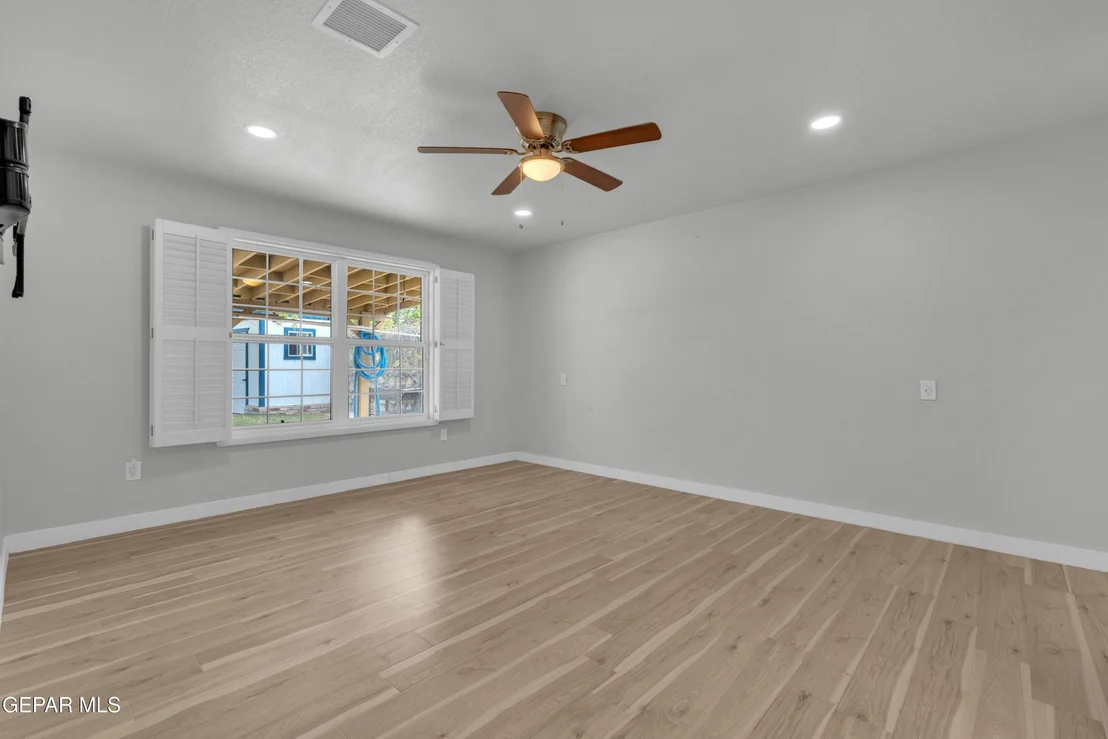 Photo of 5712 Pebble Beach Drive