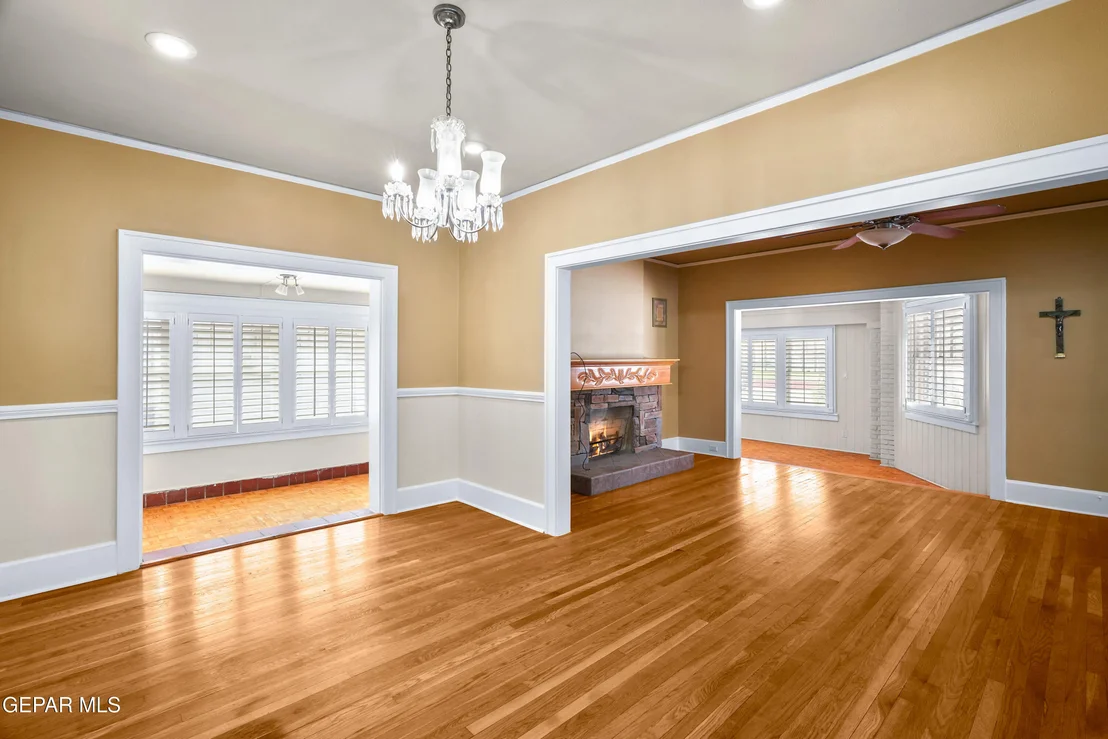 Photo of 3020 Wheeling Avenue