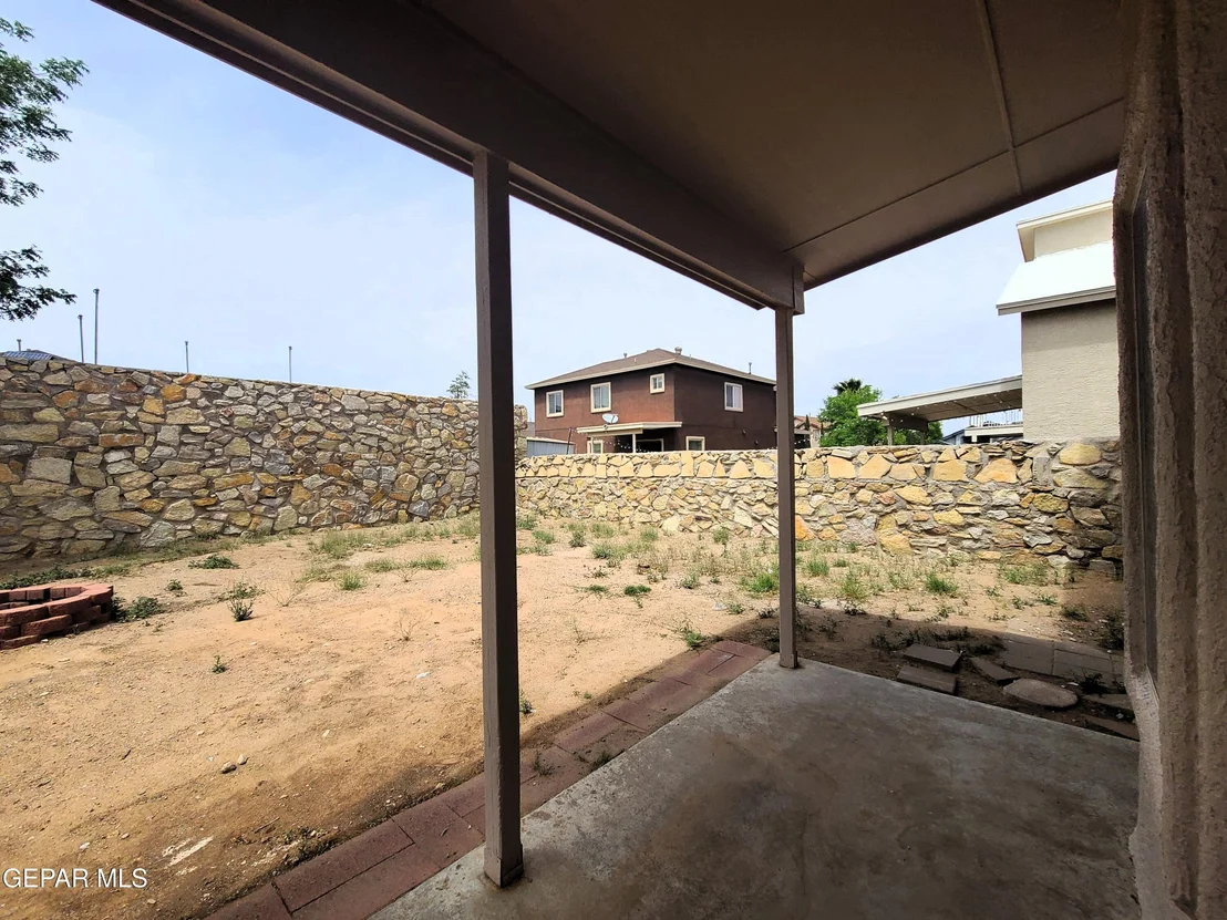 Photo of 4925 CATTLE Lane