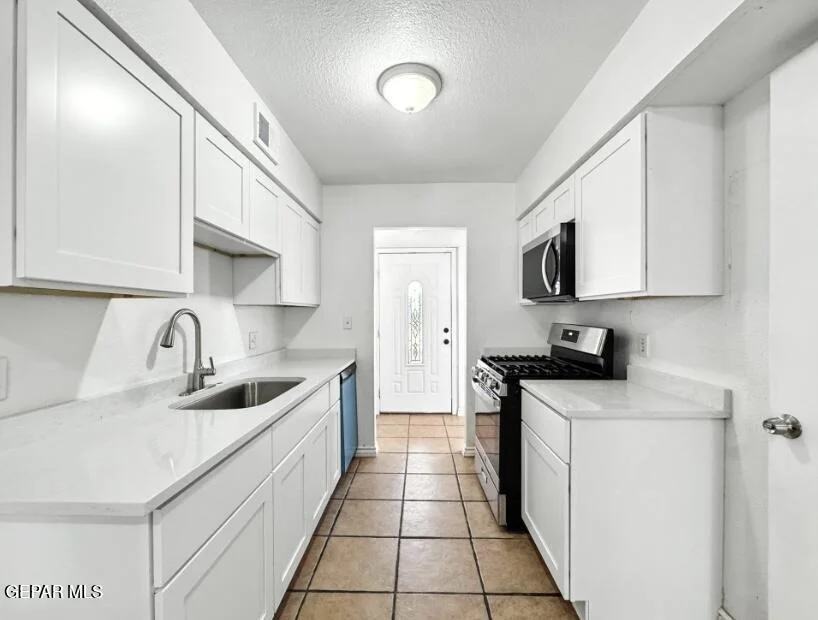 Photo of 1604 JAMES CHISUM Drive