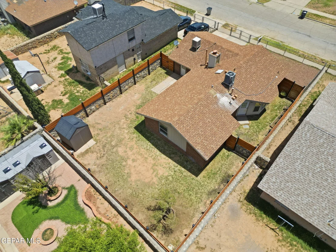 Photo of 10905 DIZZY DEAN Place