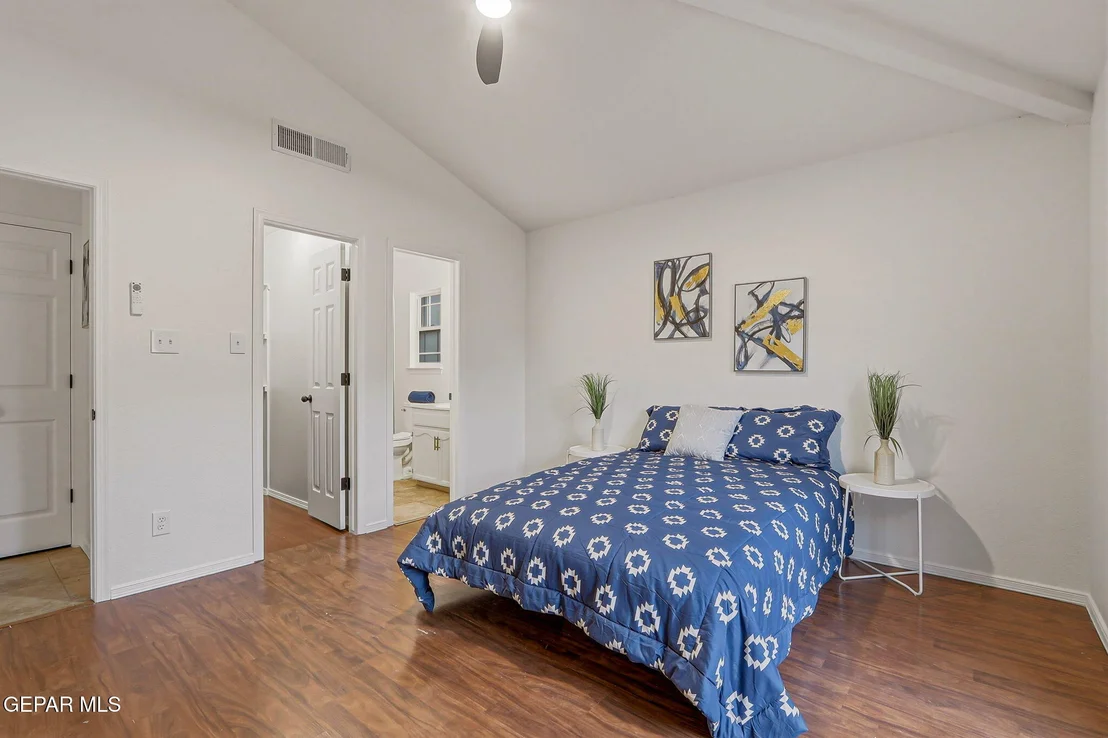 Photo of 11851 STONE CASTLE Drive