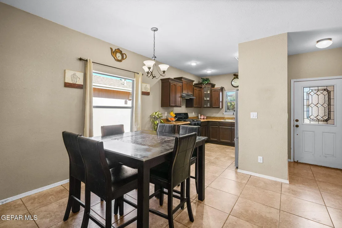 Photo of 3281 GARDEN POINT Drive