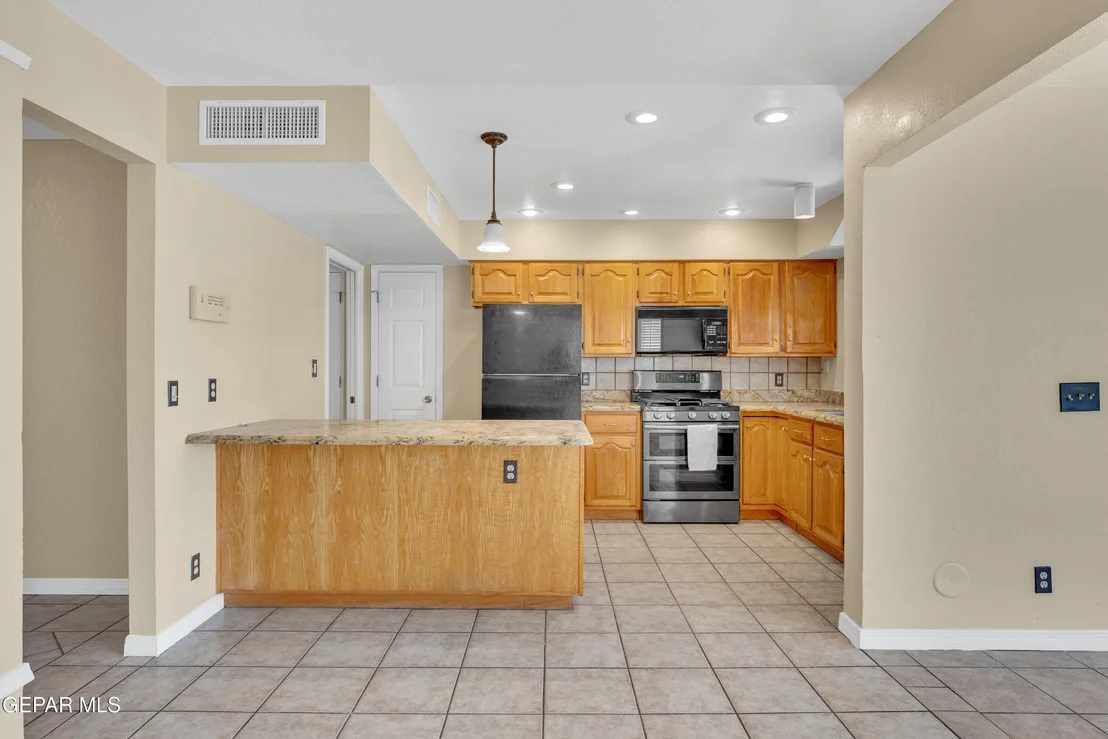 Photo of 652 BLUFF CANYON Circle