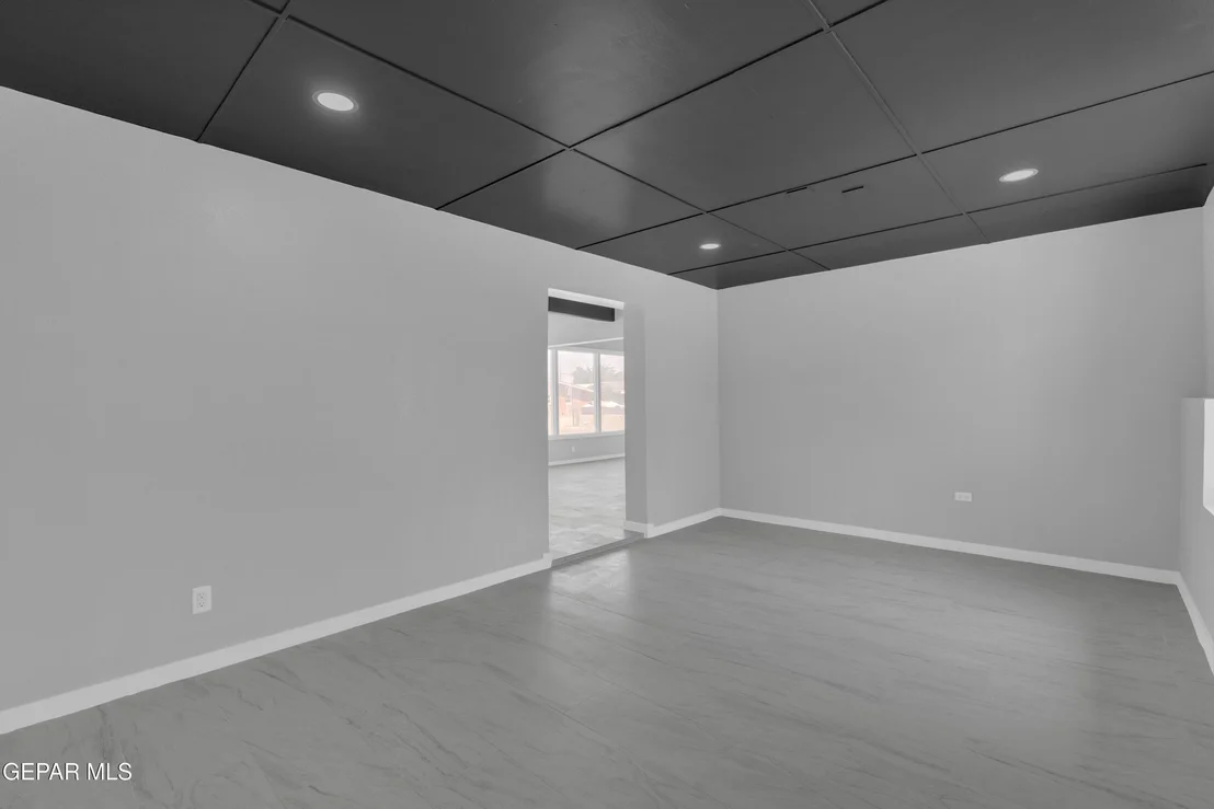 Photo of 5106 ANTONIO Avenue