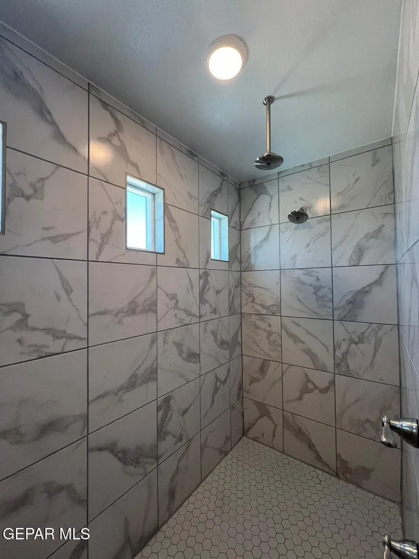 Photo of 10716 AARON Street