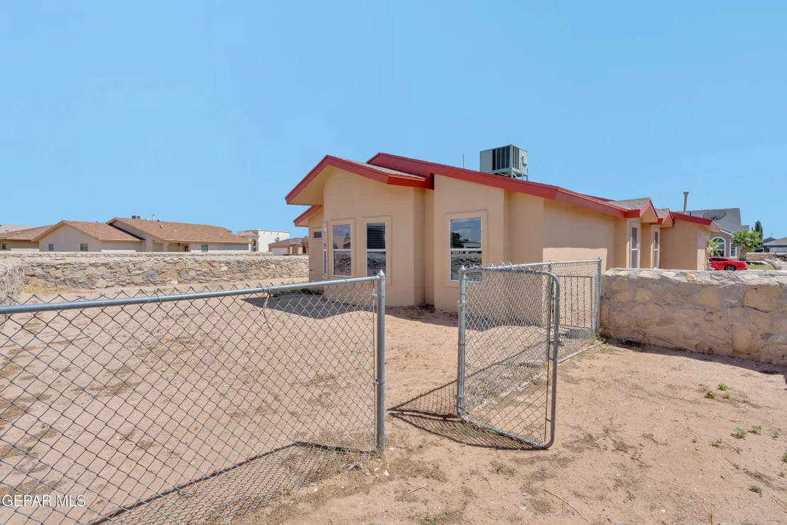 Photo of 14717 Sand Gate Drive