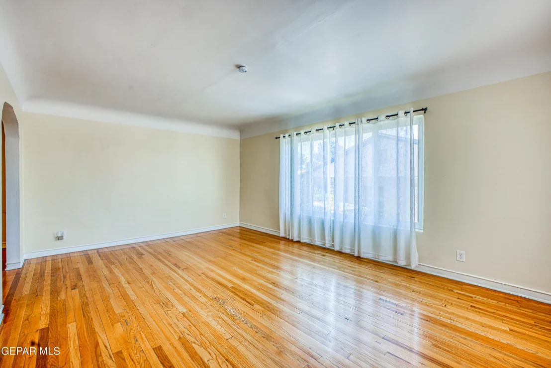 Photo of 820 Galloway Drive