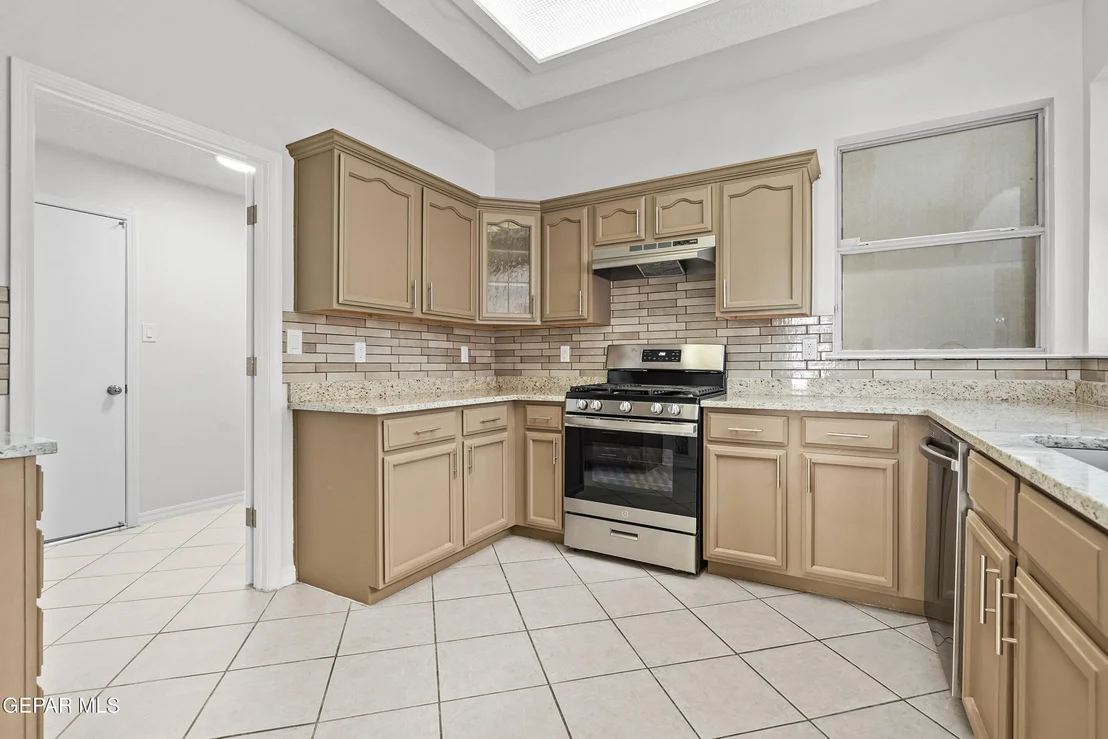 Photo of 1239 VIKKI CARR Lane