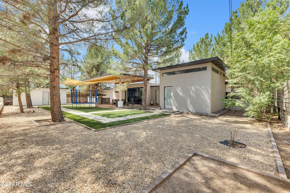 Photo of 308 Bird Avenue