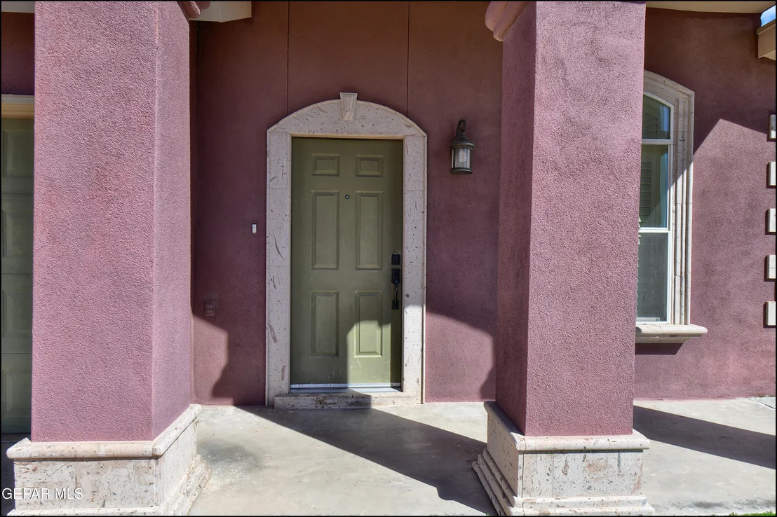 Photo of 11813 DEER GRASS Circle