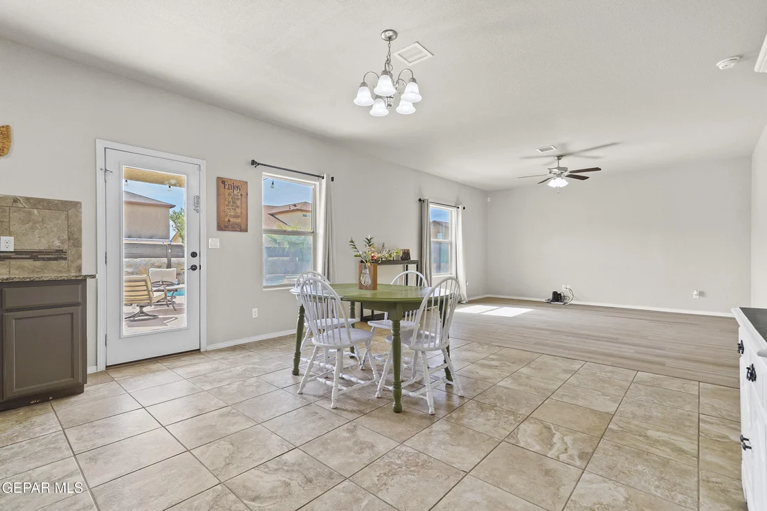 Photo of 14648 MEADOW LAWN