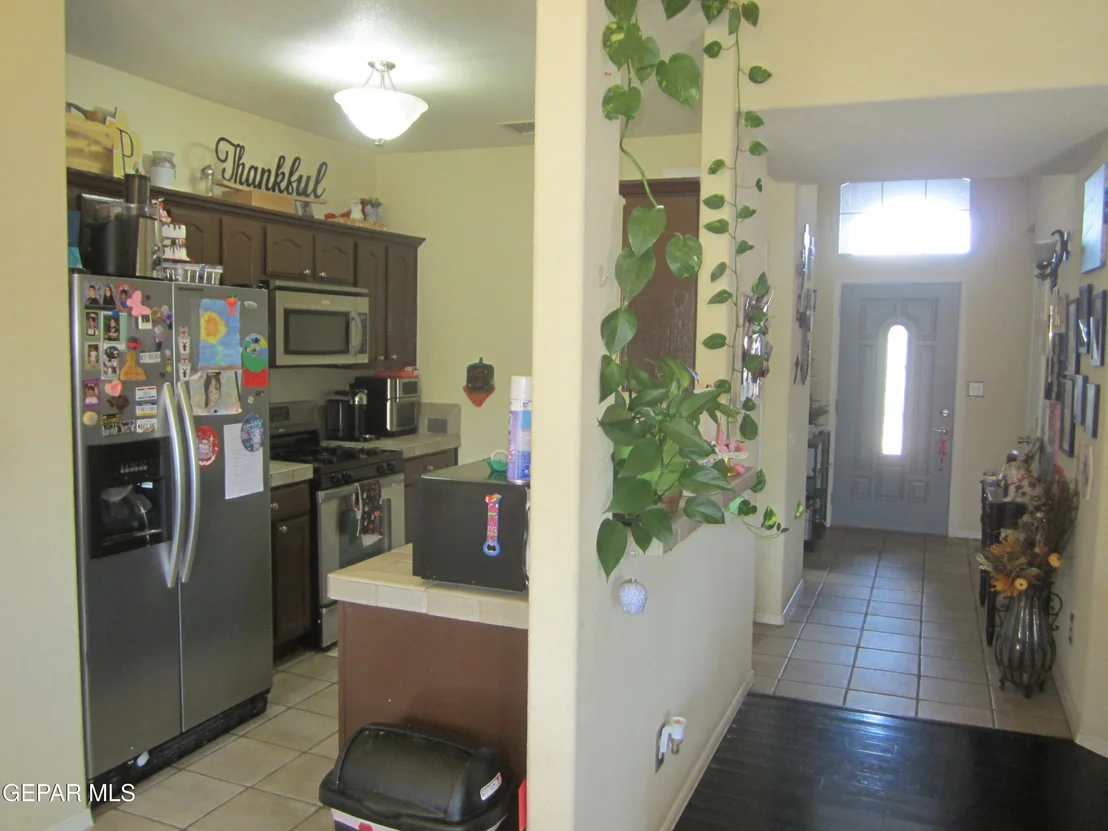 Photo of 7605 Dianjou Drive