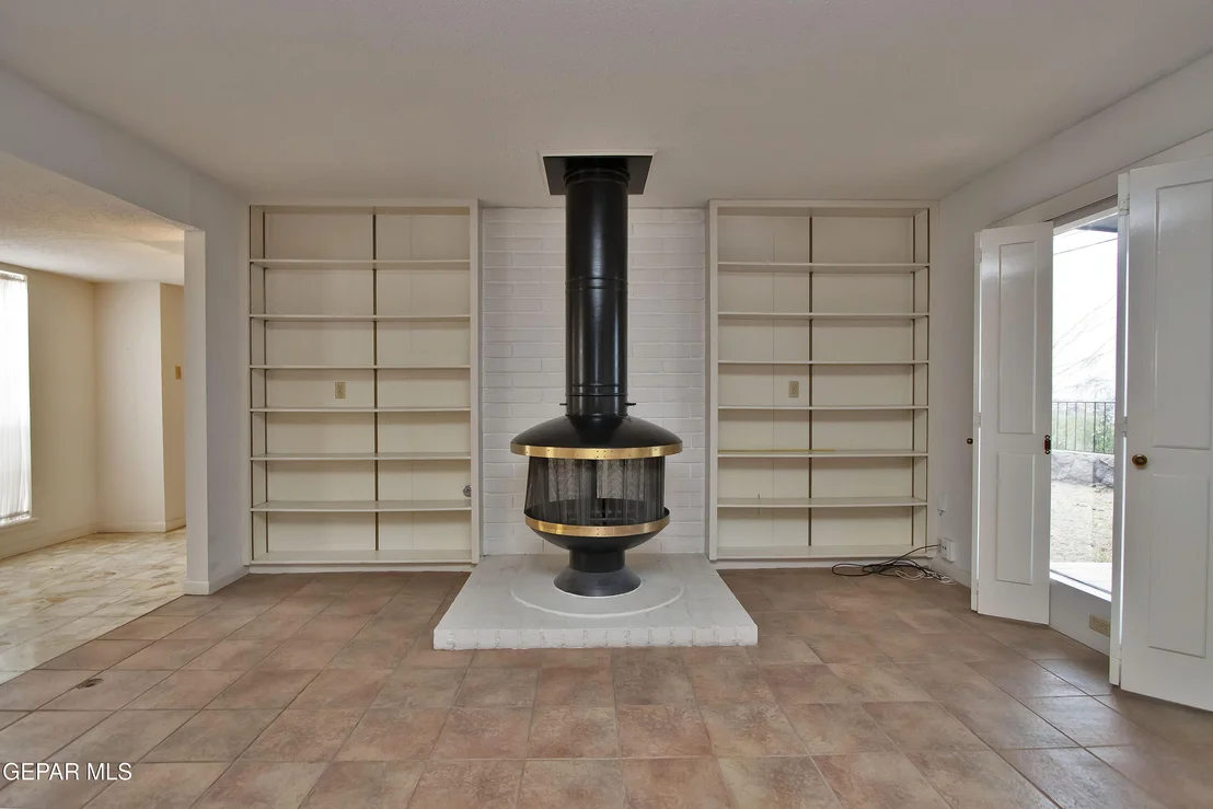 Photo of 6217 CONSTELLATION Drive