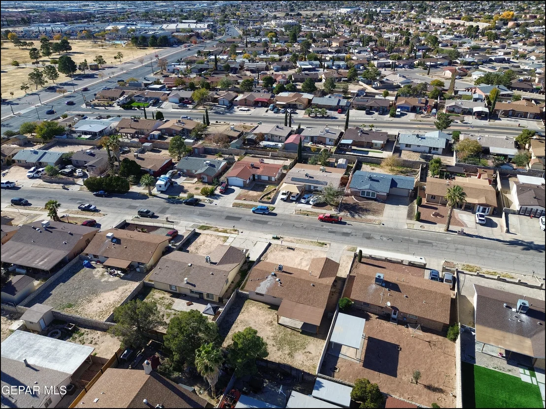 Photo of 1612 JAMES CHISUM Drive