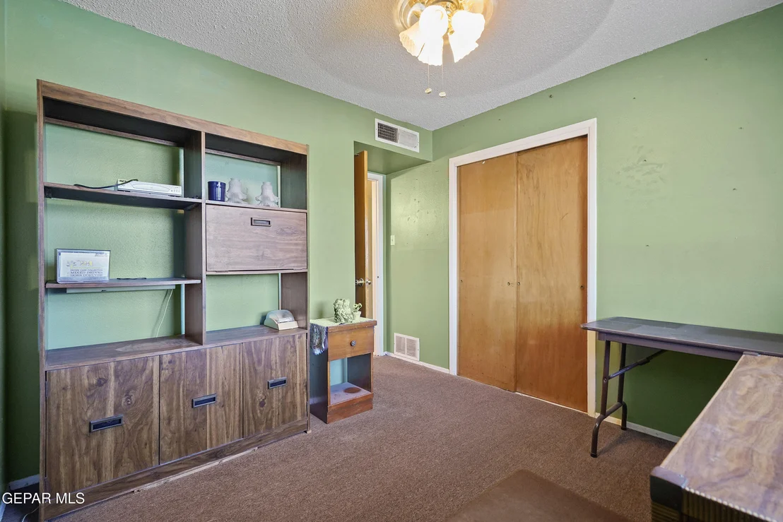 Photo of 9501 MCINTOSH Drive