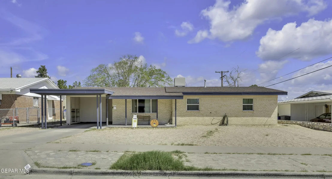 Photo of 9601 Selkirk Drive