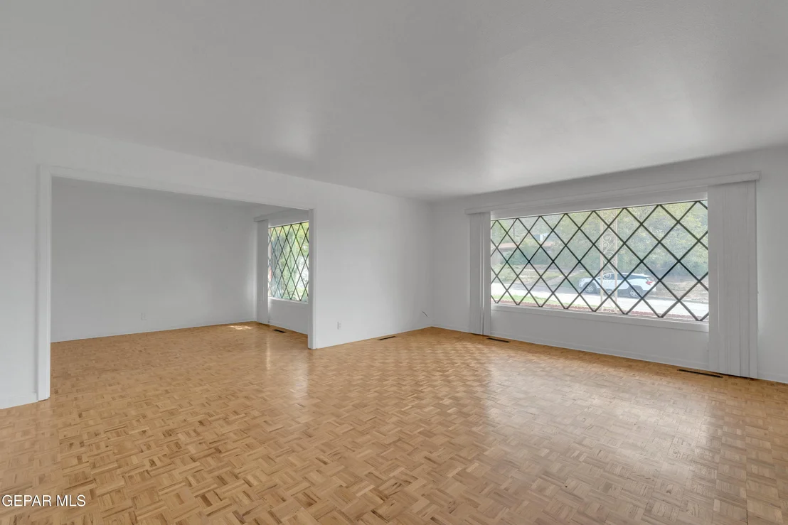Photo of 3929 LAS VEGAS Drive
