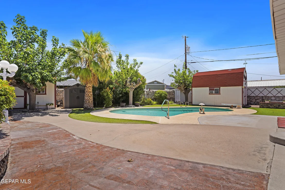 Photo of 1300 SUNBURST Drive