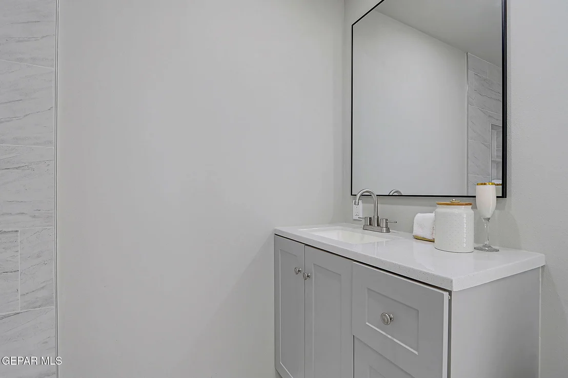 Photo of 5032 ALPS Drive