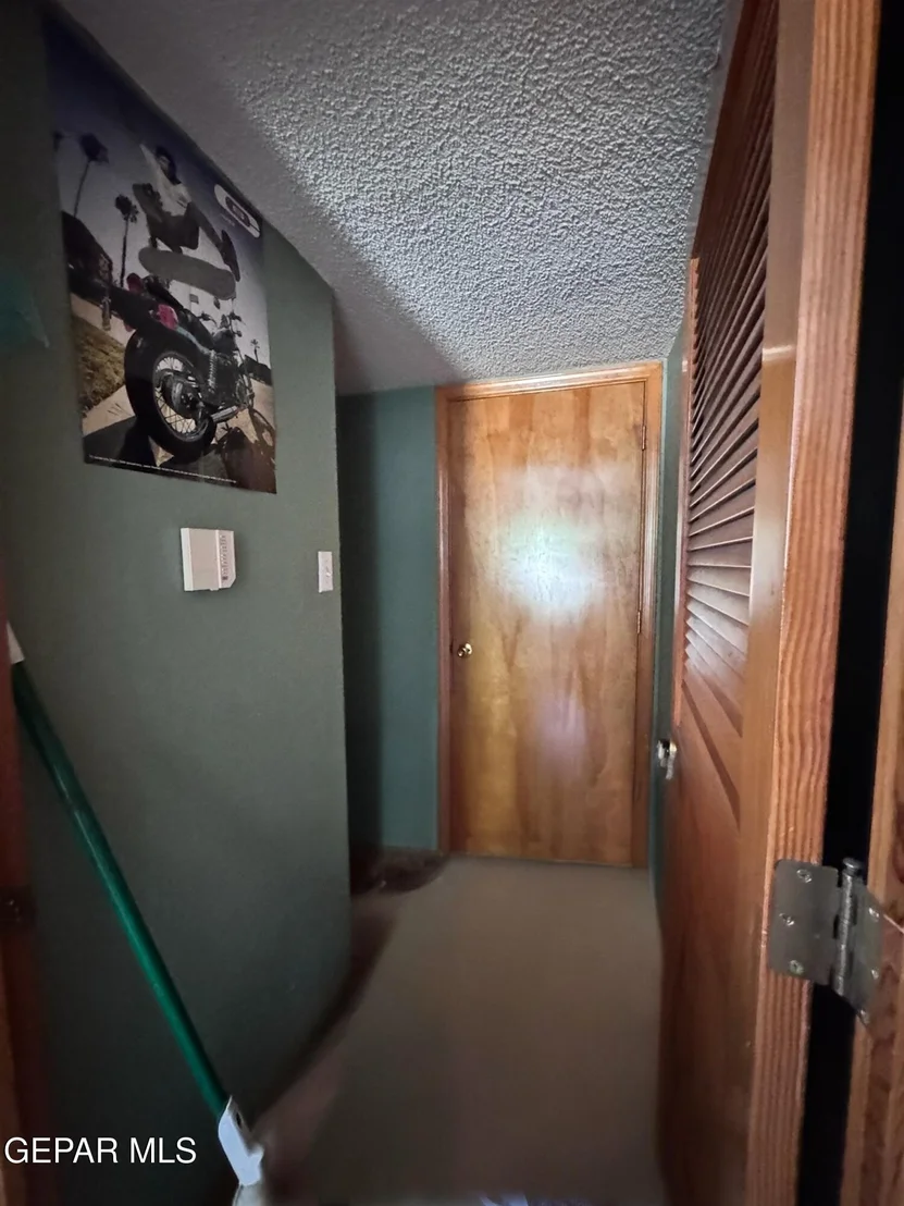 Photo of 7119 Oval Rock Drive