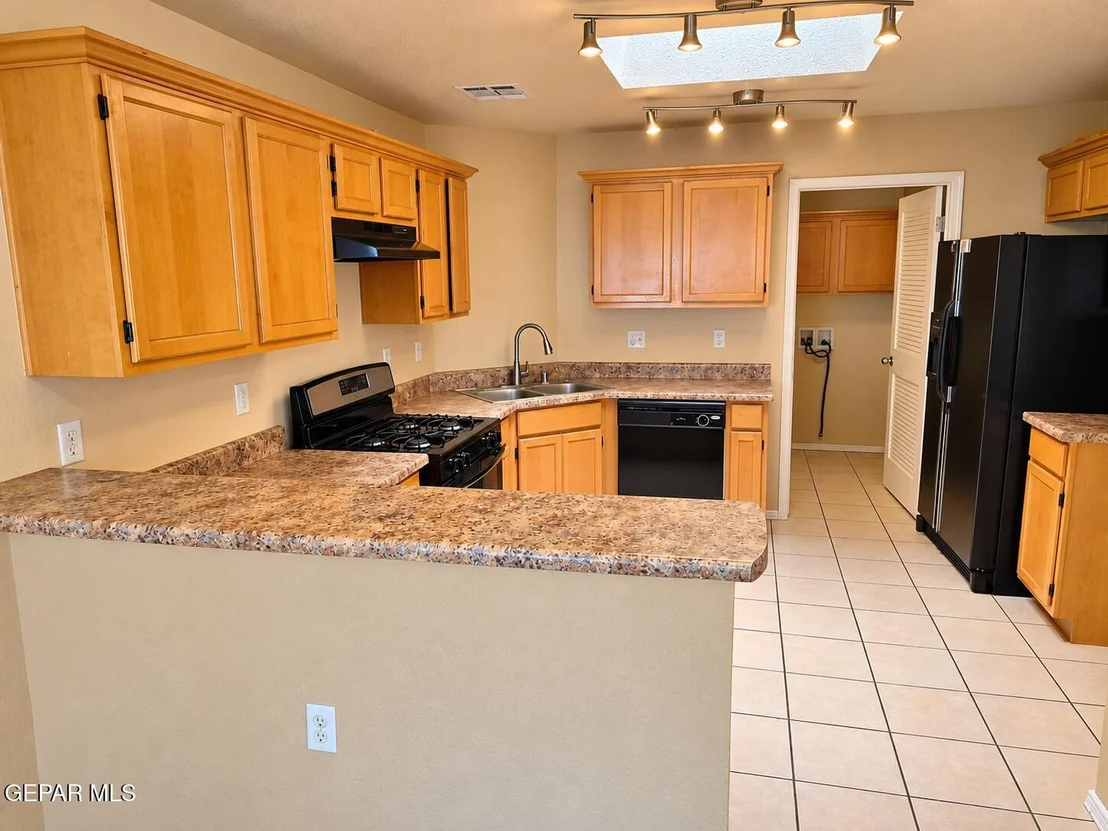 Photo of 14326 SPANISH POINT Drive