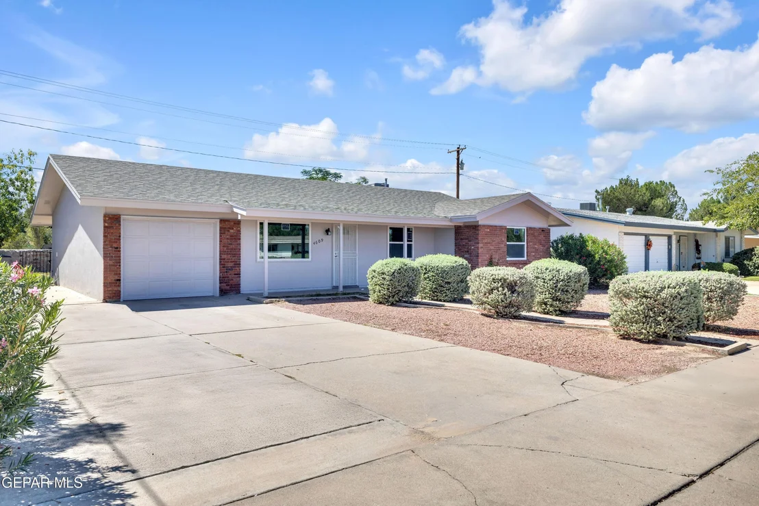 Photo of 4609 Skylark Way