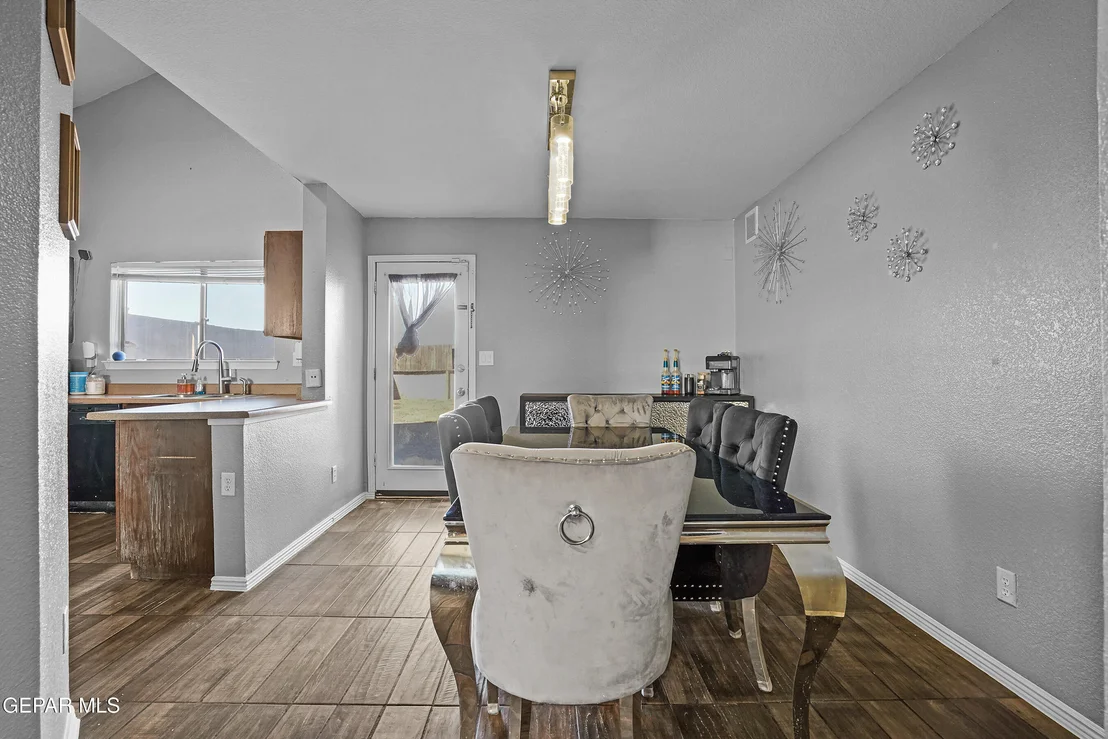 Photo of 7213 Sachet Cliff Drive